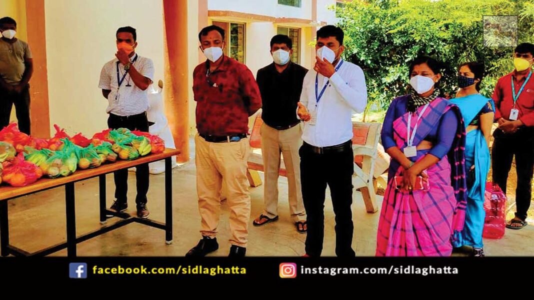 SKDRDP Dharmasthala covid-19 Relief Food Kits Distribution Covid Care Centre Sidlaghatta