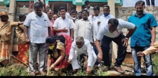 Gandhi Jayanti Sidlaghatta Shamanna Bavi Cleaning Program