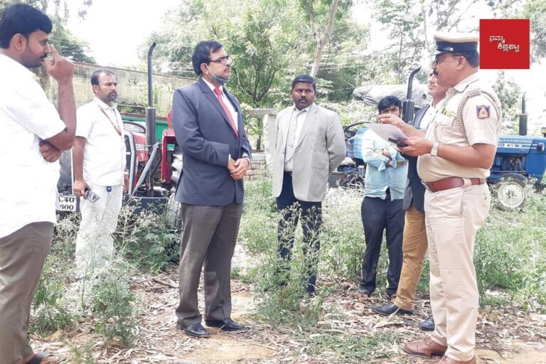 District Judge Visit Dibburahalli Police Station
