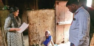 Sidlaghatta rain old woman house collapse