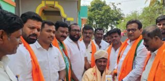 Bjp Sidlaghatta urge to withdraw government Farmer Waqf board notice
