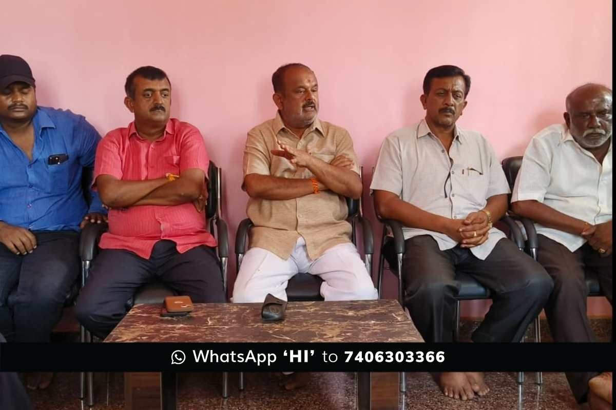 11MayS1 Sidlaghatta ex MLA M Rajanna Press meet