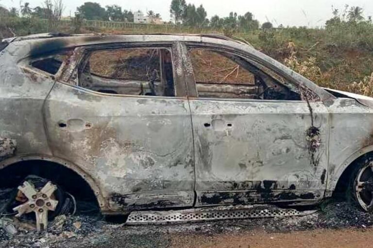 Sidlaghatta Electric Car Burnt