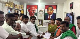 Sidlaghatta Farmers urge clearing Raja Kaluve Encroachment