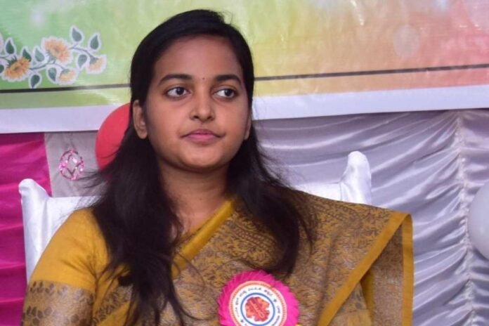 Sidlaghatta Grade 2 Tehsildar Poornima Transfer