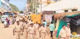 Sidlaghatta Gowri Ganesha Eid Milad Festival Police Marchpast