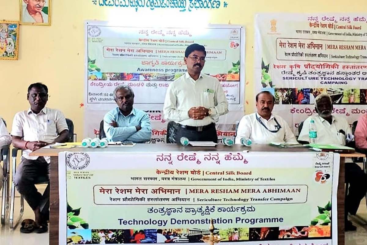 2augs3 Sidlaghatta Devaramallur Sericulture farmers workshop