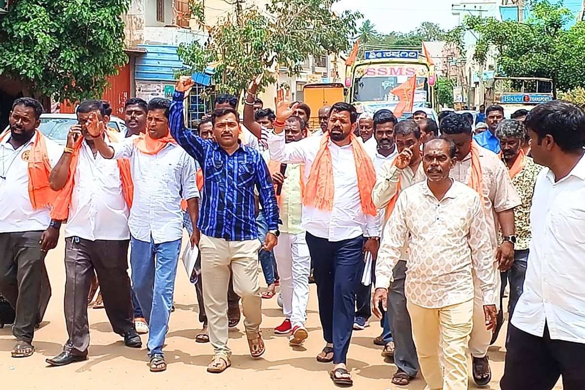31augs2 Sidlaghatta BJP Dharmasthala Dharmayatre