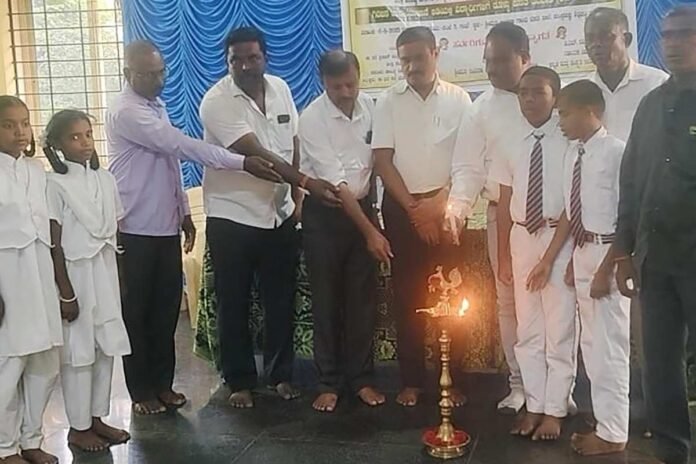 Dollu Kunita training for students