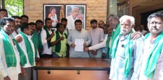 Sidlaghatta Jangamakote KIADB Farmers Request MB Patil