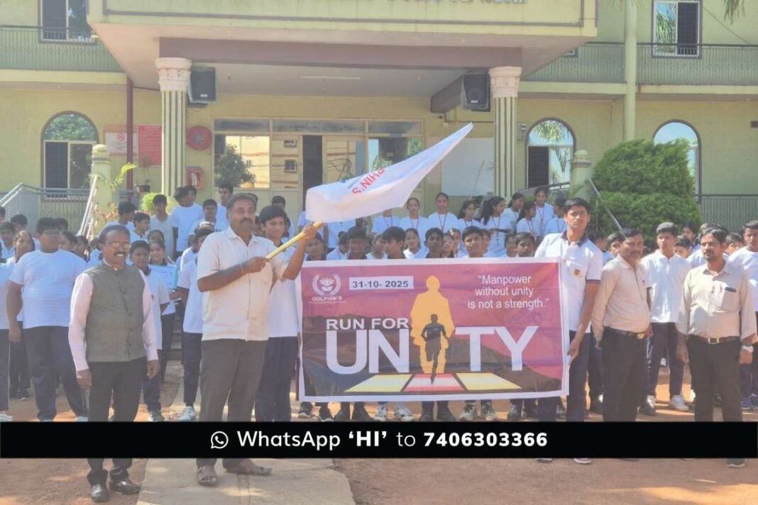 31octs4 Sidlaghatta Dolphin's CBSE School Unity Day celebration