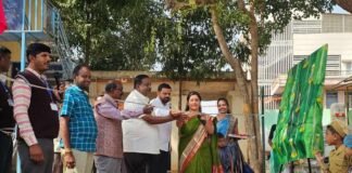 Sidlaghatta Vasavi School Community Helpers Day Celebration