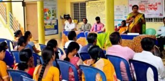 PDO ವಿರುದ್ಧ ಆಕ್ರೋಶ: ಬಹುತೇಕ ದೂರಿನಲ್ಲೇ ಕಳೆದ ಹೊಸಪೇಟೆ ಗ್ರಾಮ ಸಭೆ Sidlaghatta hosapete Grama Sabhe