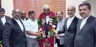 ಬೆಂಗಳೂರು ‘ನ್ಯಾಯಮಿತ್ರ’ ಬ್ಯಾಂಕ್ ಅಧ್ಯಕ್ಷರಾಗಿ ಶಿಡ್ಲಘಟ್ಟದ ವಕೀಲ ಎಸ್.ಬಿ. ಶ್ರೀನಿವಾಸ್ ಆಯ್ಕೆ Sidlaghatta- awyer sb srinivas elected nyayamitra bank president