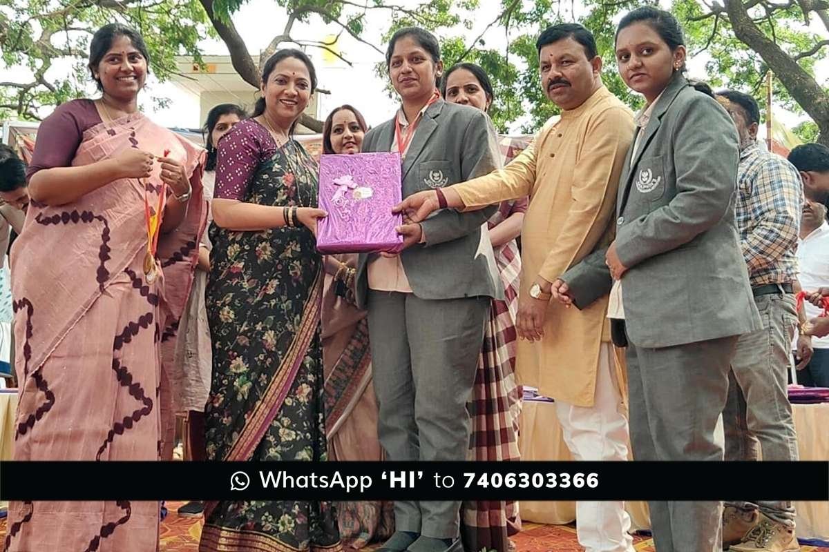 23mars1 Sidlaghatta Womens day programme Dr. Nagalakshmi Chowdhary