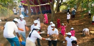 Sidlaghatta Taluk Mallishettypura Kalyani cleaning