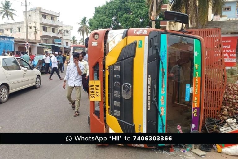 Sidlaghatta lorry car accident