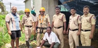 ಹಾಳು ಬಾವಿಗೆ ಬಿದ್ದ ಕೃಷ್ಣಮೃಗ ಮರಿ ರಕ್ಷಣೆ Sidlaghatta Tummanahalli Blackbuck Rescue