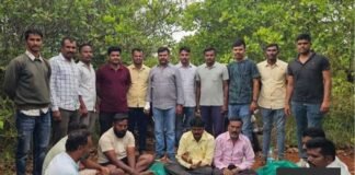 ಇಸ್ಪೀಟ್ ಅಡ್ಡೆ ಮೇಲೆ ಪೊಲೀಸ್ ದಾಳಿ: 7 ಮಂದಿ ಬಂಧನ, ₹2 ಲಕ್ಷಕ್ಕೂ ಹೆಚ್ಚು ನಗದು ಜಪ್ತಿ Sidlaghatta Police Raid Card Gambling Den Basavapattana