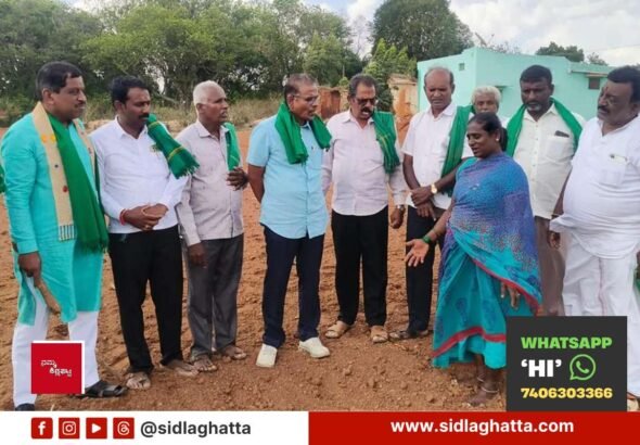 Kodihalli-Chandrashekhar-Farmers-Drought-Tour-Veerapura