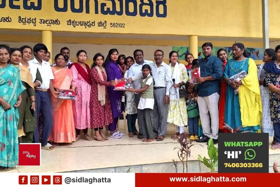 Melur Government High School Alumni Track Suit Distribution