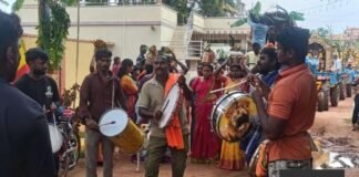 ಆಷಾಢ ಶುಕ್ರವಾರ: ಮಳೆಗಾಗಿ ಗ್ರಾಮದೇವತೆಯರ ಅದ್ದೂರಿ ಮೆರವಣಿಗೆ Melur Village Rain Prayer Procession Ashada Friday