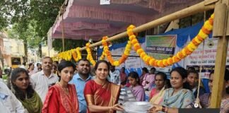 ವರಮಹಾಲಕ್ಷ್ಮಿ ಹಬ್ಬಕ್ಕೆ ‘ಸಂಜೀವಿನಿ ಸಂಭ್ರಮ’ ಮಾಸಿಕ ಸಂತೆ: ಸ್ವ ಸಹಾಯ ಗುಂಪುಗಳ ಉತ್ಪನ್ನಗಳಿಗೆ ಮಾರುಕಟ್ಟೆ