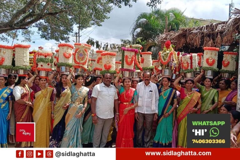 Sidlaghatta Hittalahalli Gram Devate Jatra Mahotsava Thambittu Deepotsava