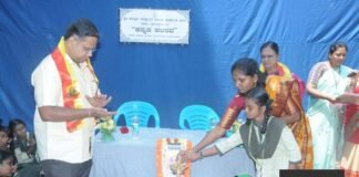Sidlaghatta Kannada Kalarava programme lamp lighting at Saraswati Vidya Samsthe